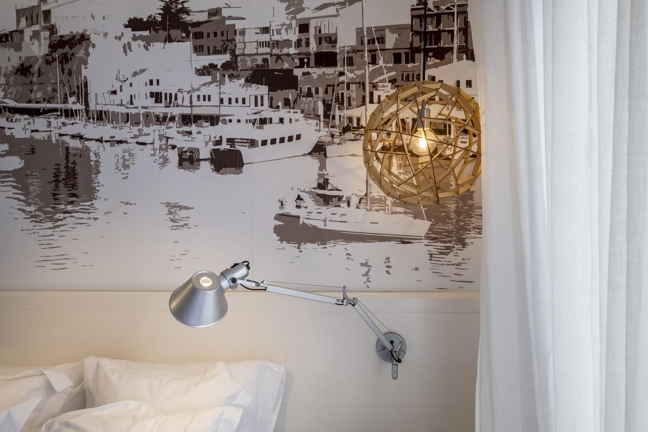 Hotel Abril 37 Ciutadella  Ngoại thất bức ảnh