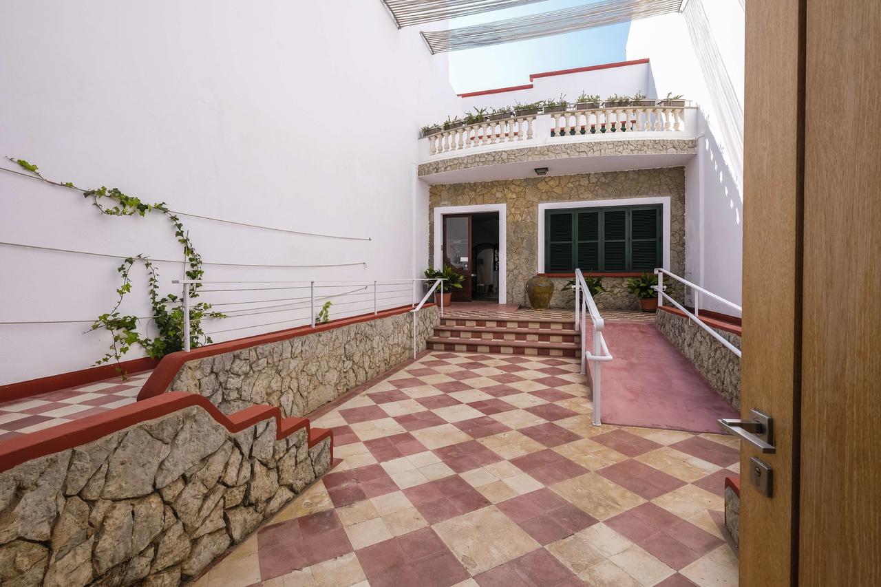 Hotel Abril 37 Ciutadella  Ngoại thất bức ảnh