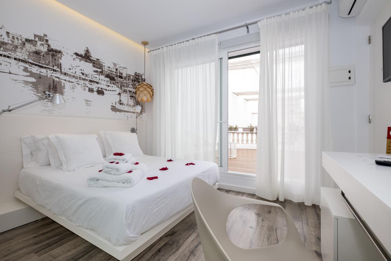 Hotel Abril 37 Ciutadella  Ngoại thất bức ảnh