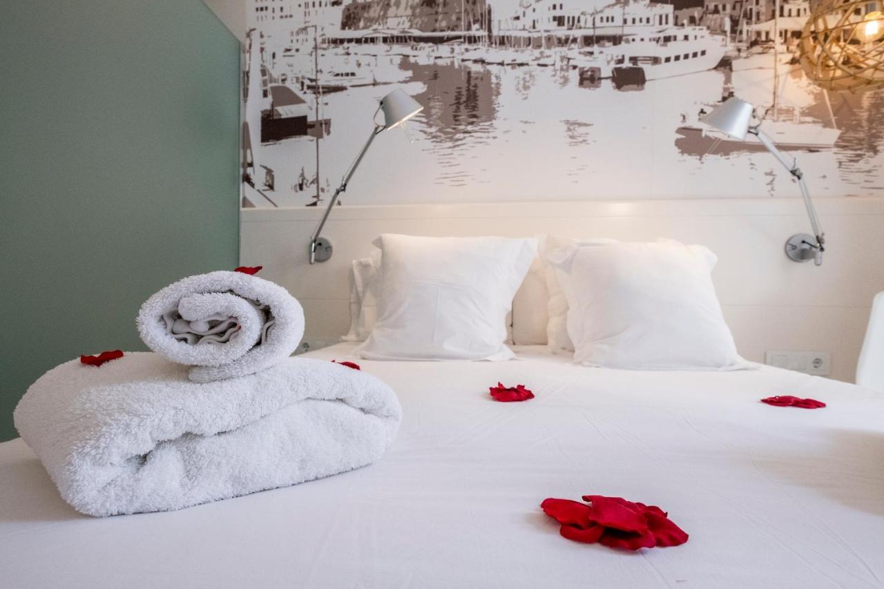 Hotel Abril 37 Ciutadella  Ngoại thất bức ảnh