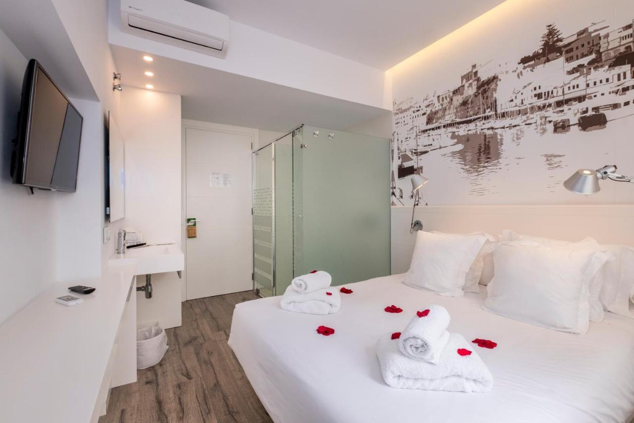 Hotel Abril 37 Ciutadella  Ngoại thất bức ảnh
